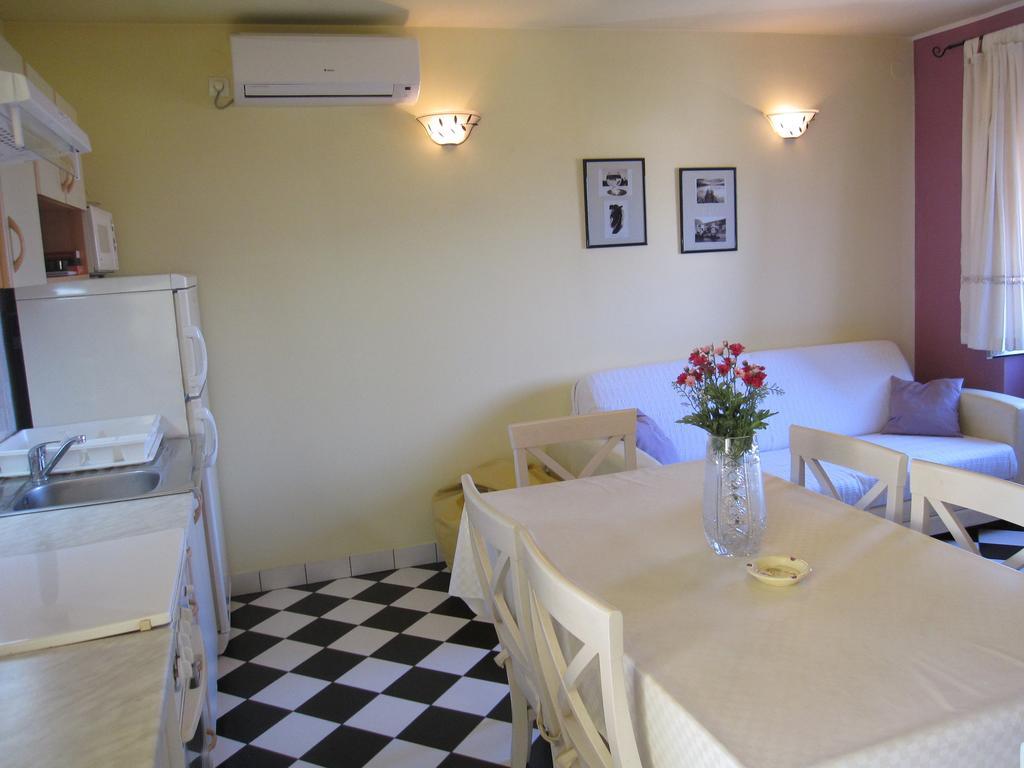 Apartment Glavica Supetar Zewnętrze zdjęcie